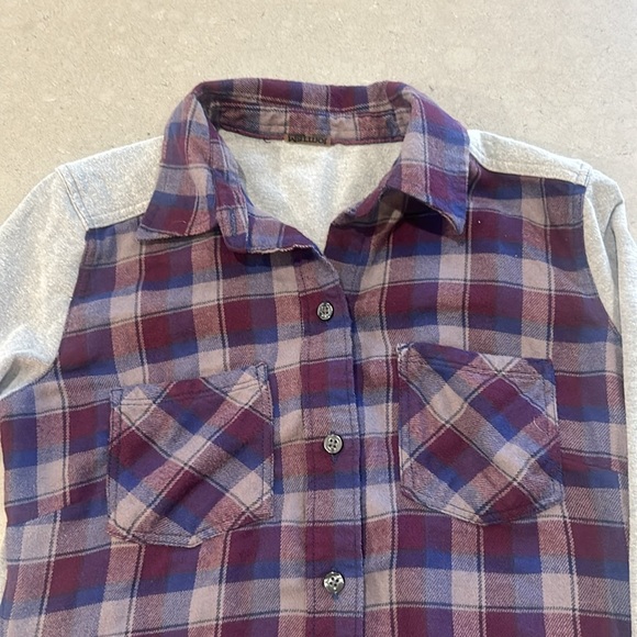 Marmot button down - Picture 4 of 5